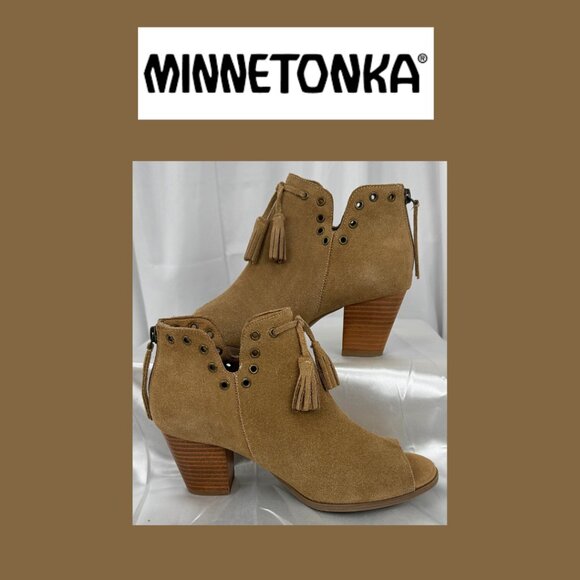 Minnetonka Margot Suede Ankle Booties Sz. 8 Taupe Side Zip ~ Excellent Condition - Picture 5 of 7